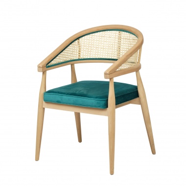 FIJ6129_focus-scaled-380x380